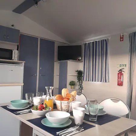 Casinhas Dos Valados Holiday home *