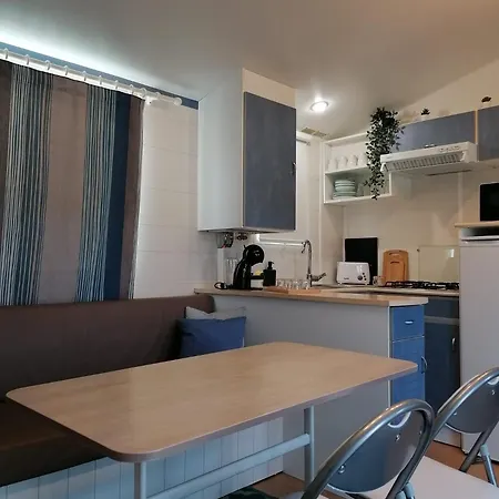 Holiday home Casinhas Dos Valados Bolhos