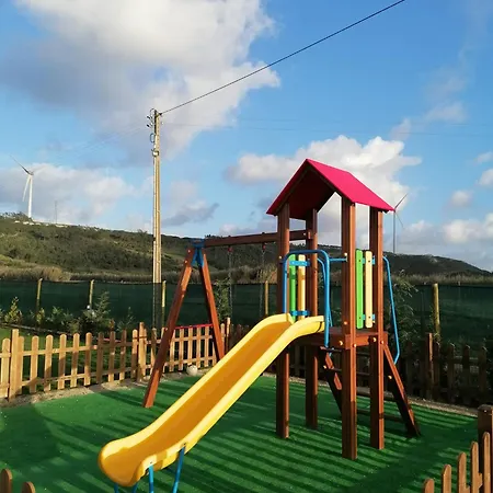 Holiday home Casinhas Dos Valados Bolhos